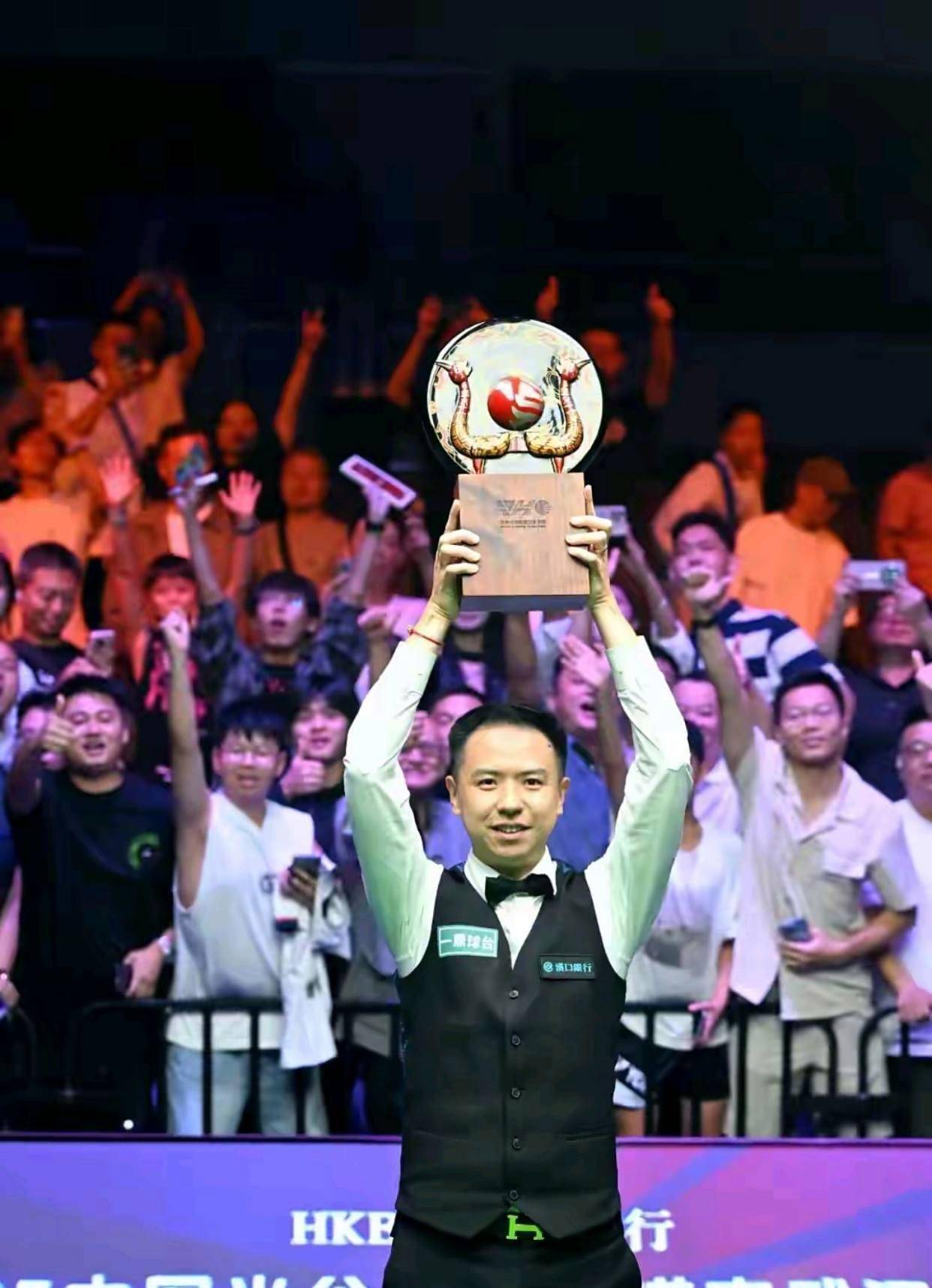 换帅往往成 换帅往往成