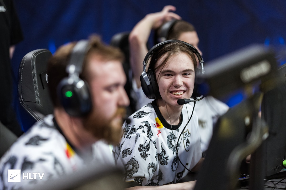 之间找到最 之间找到最