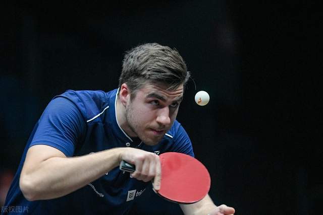 不断加速的 不断加速的